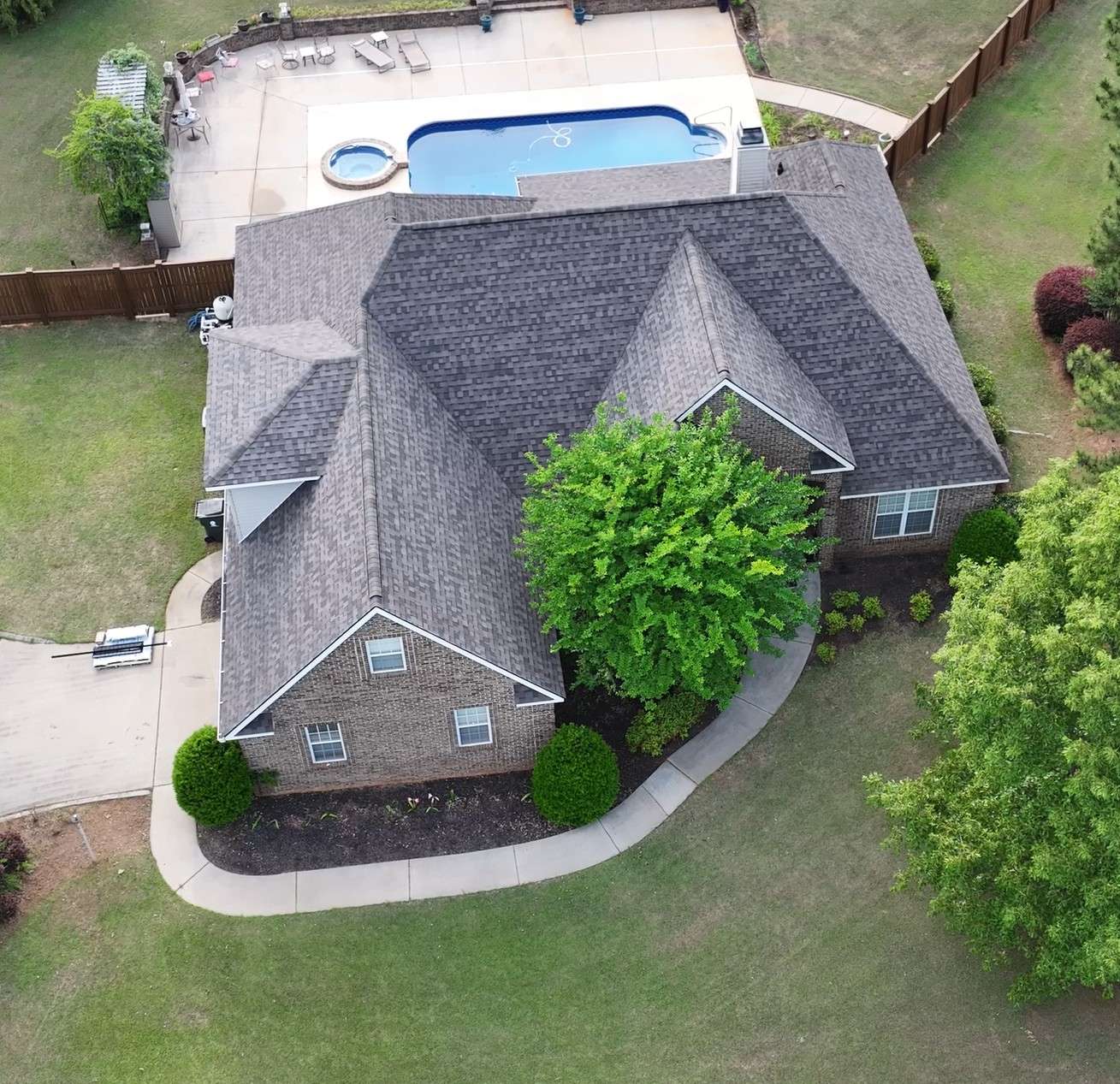 Completed residential roof — Ridgeback Roofing residential roofing project, Warner Robins GA
