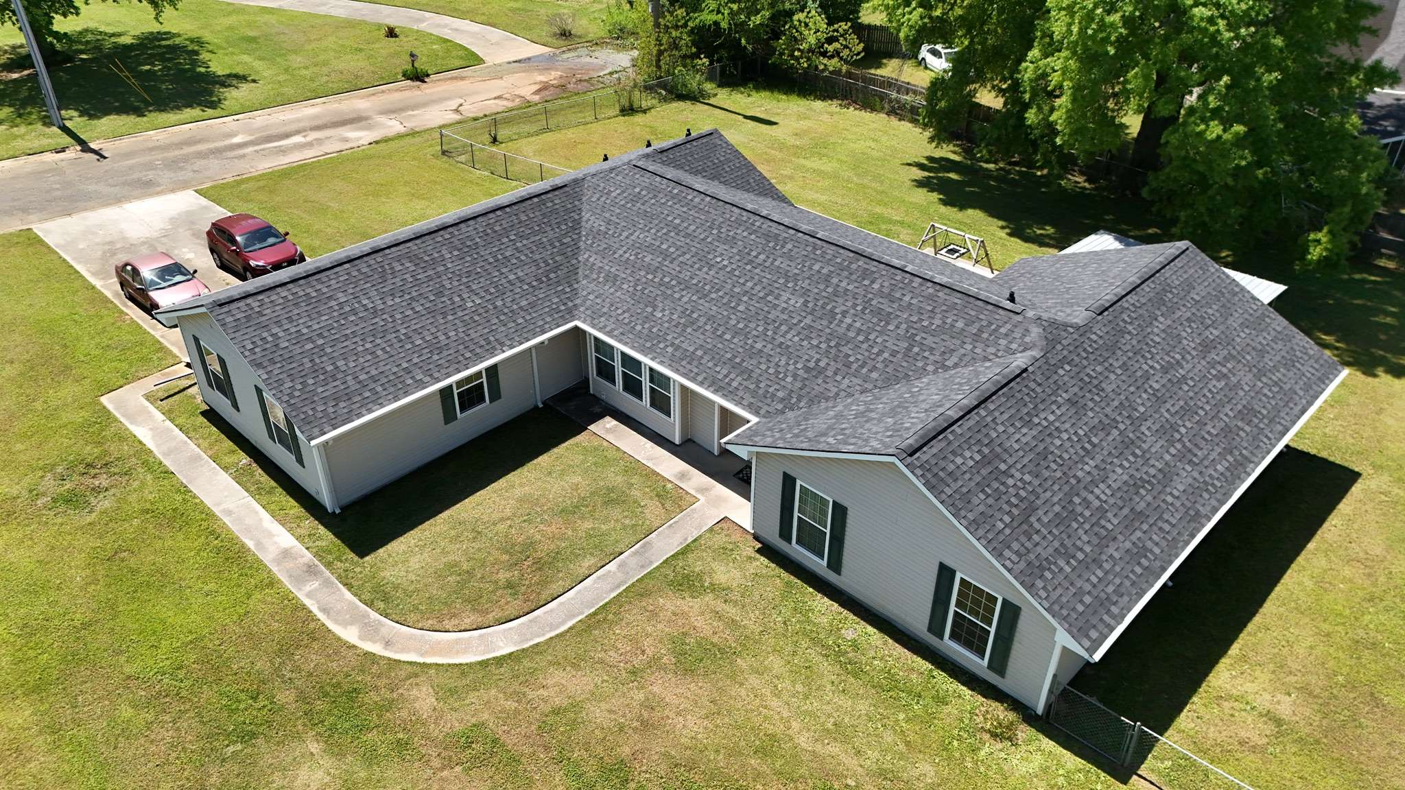 Completed roof replacement — Ridgeback Roofing residential roofing project, Warner Robins GA