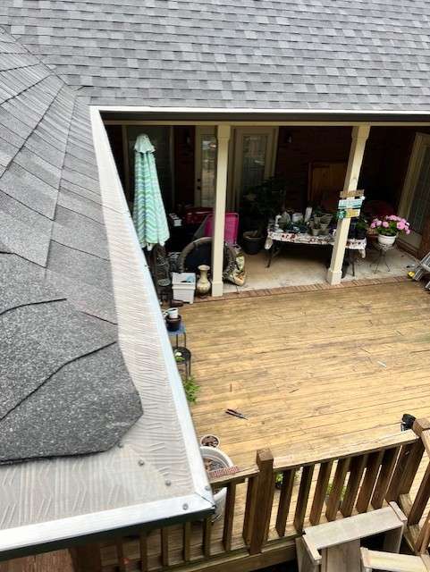 Seamless gutter installation — Ridgeback Roofing residential roofing project, Warner Robins GA